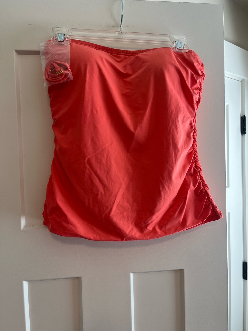 Tommy Bahama Coral Strapless Tankini Top with Detachable Strap